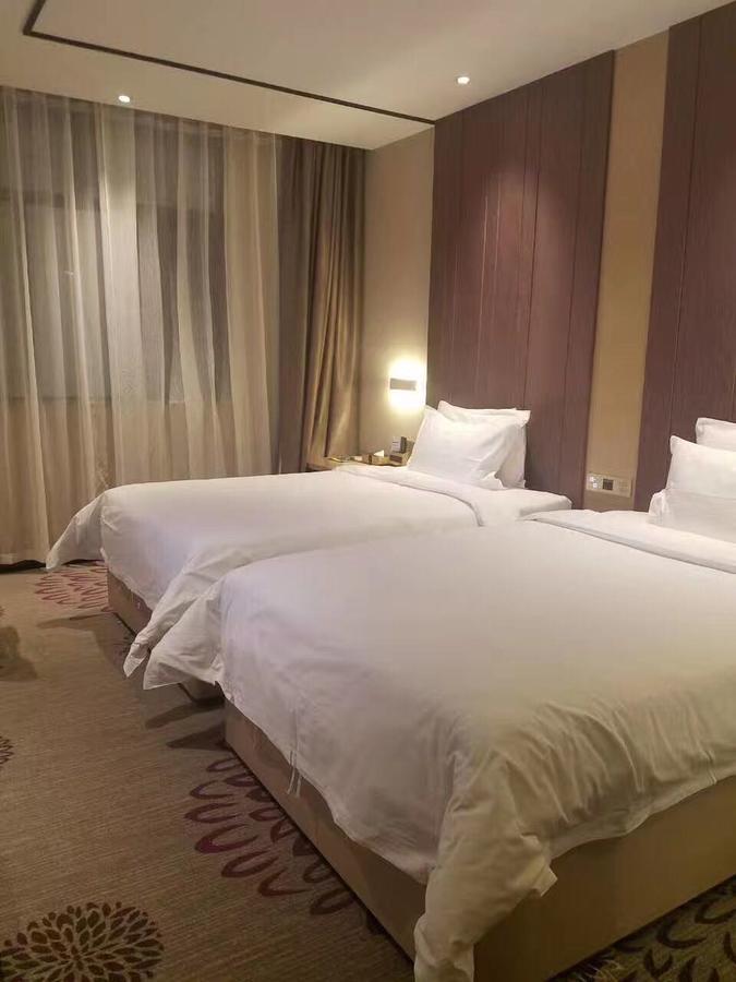 Lavande Hotel Shanghai Hongqiao Airport Wuzhong Road Екстер'єр фото