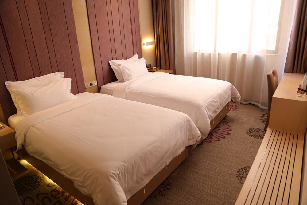 Lavande Hotel Shanghai Hongqiao Airport Wuzhong Road Екстер'єр фото